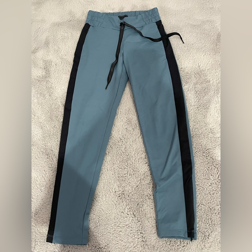 Blue joggers from Jo&Jax (barely worn)